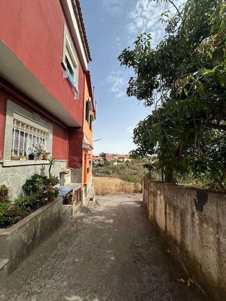 6 soveværelse Byhus til salg i Vega de San Mateo med garage - € 475.000 (Ref: 9167210)