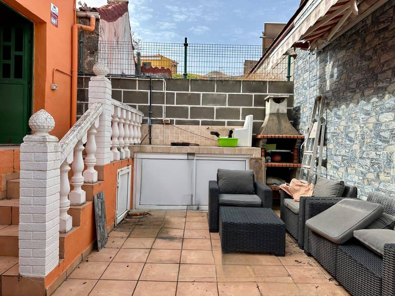 6 soveværelse Byhus til salg i Vega de San Mateo med garage - € 475.000 (Ref: 9167210)