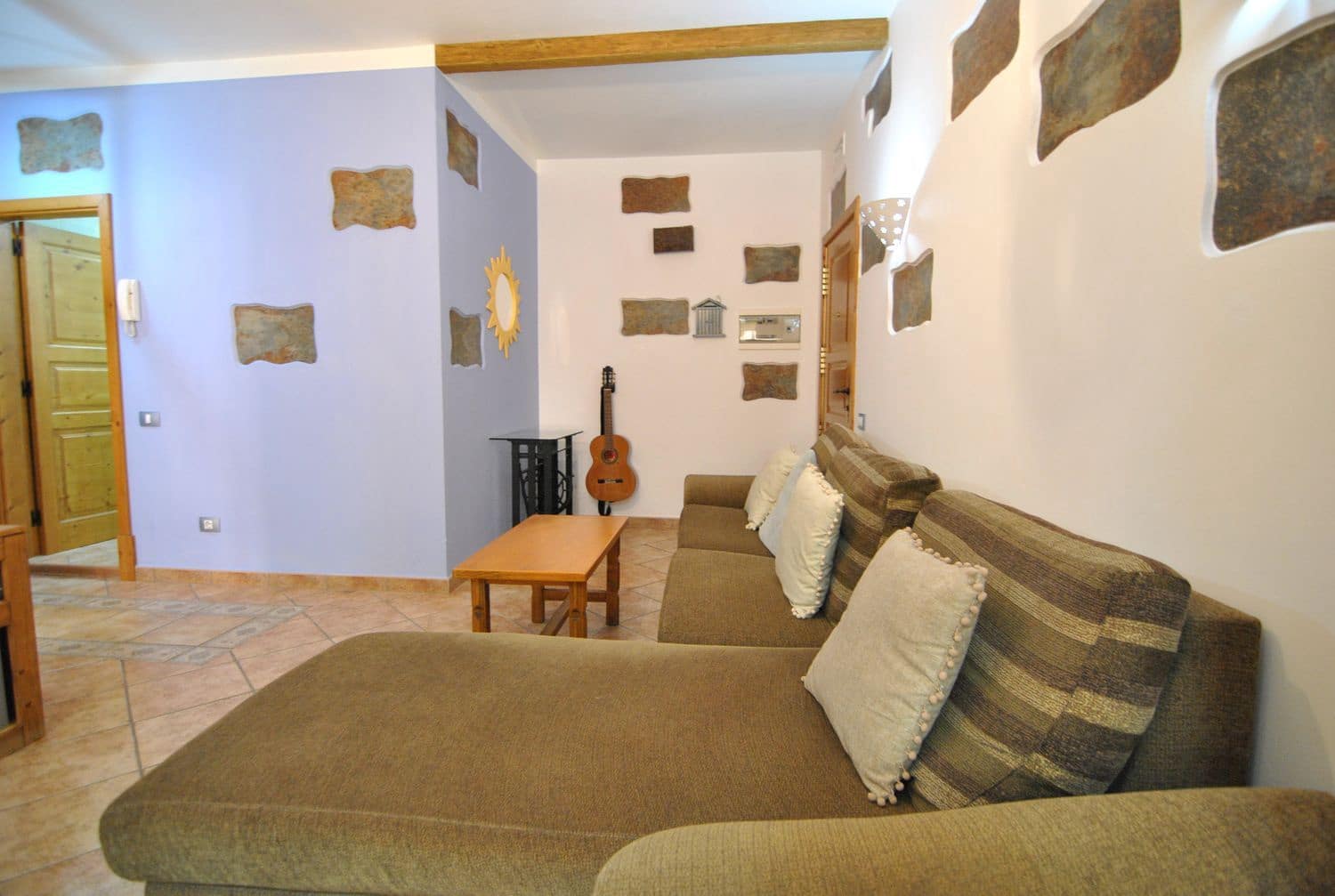 3 bedroom Apartment for sale in Santa Lucia de Tirajana with garage - € 170,000 (Ref: 9177233)