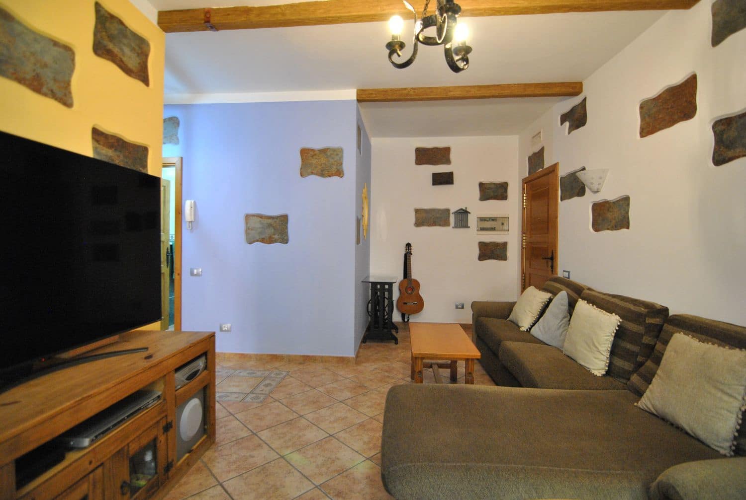 3 bedroom Apartment for sale in Santa Lucia de Tirajana with garage - € 170,000 (Ref: 9177233)