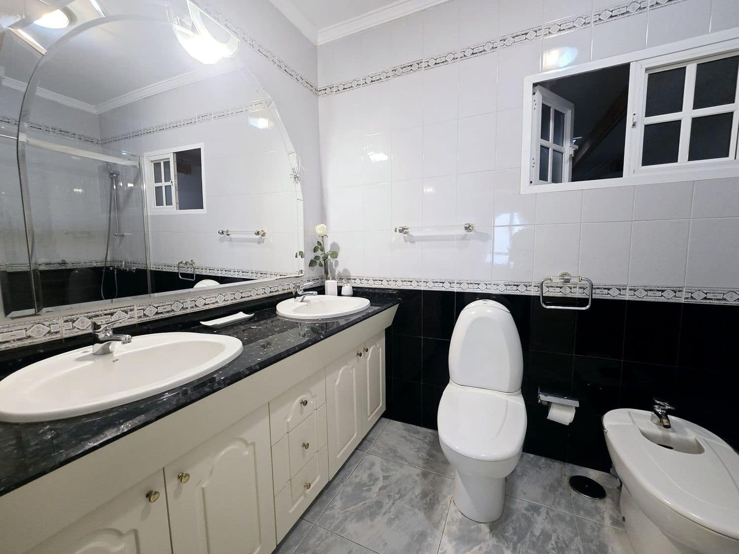 3 sovrum Lägenhet att hyra i Las Palmas de Gran Canaria med garage - 1 450 € (Ref: 9187912)