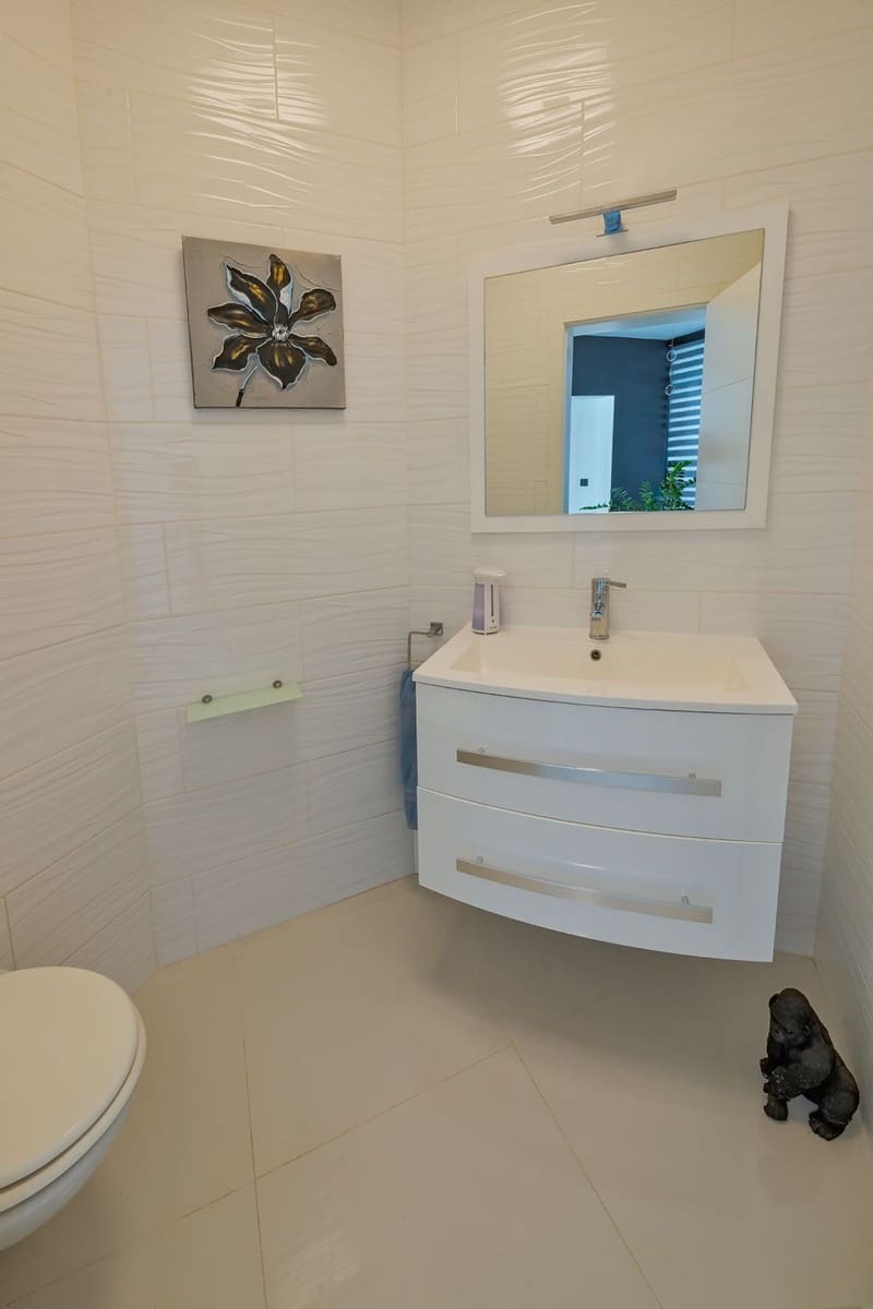 5 soveværelse Finca/Landehus til salg i Tuineje med swimmingpool garage - € 1.903.500 (Ref: 9187915)