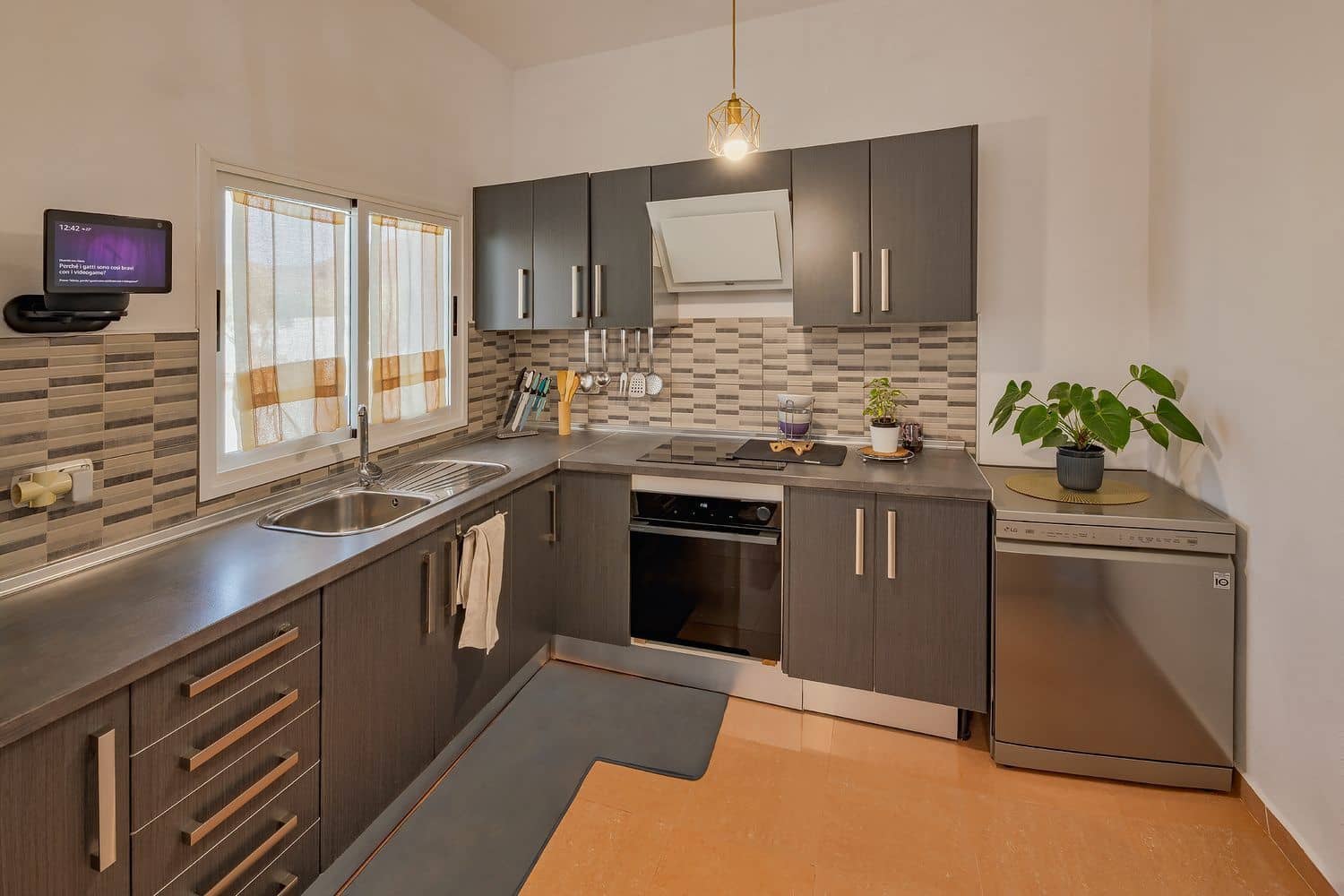 4 soveværelse Semi-Rækkehus til salg i Tuineje med garage - € 378.950 (Ref: 9198284)