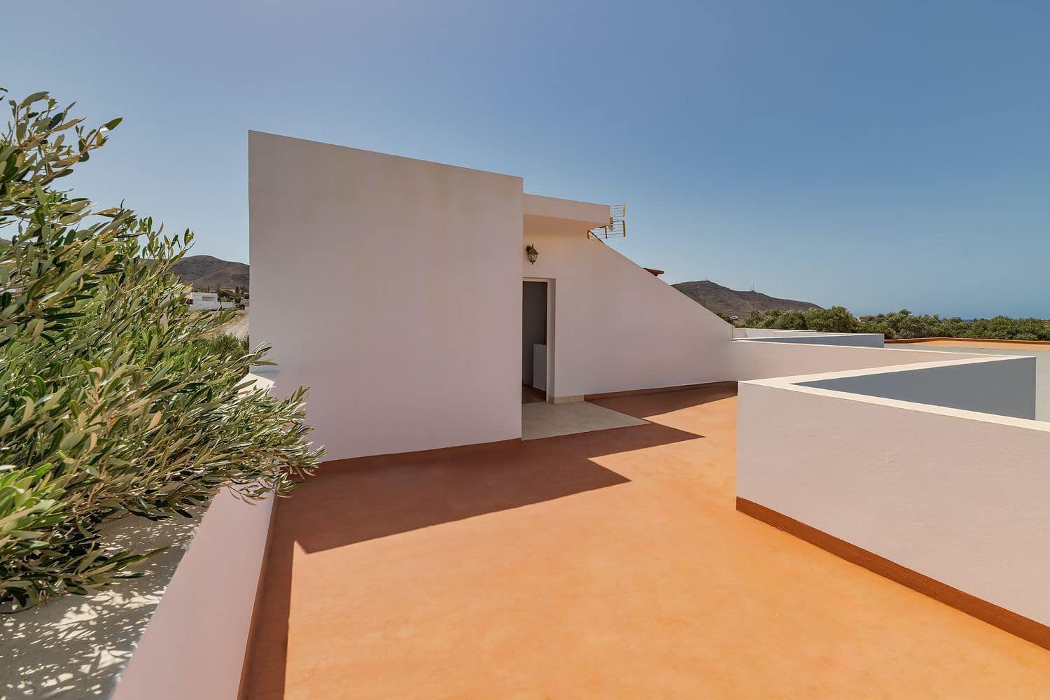 4 soveværelse Semi-Rækkehus til salg i Tuineje med garage - € 378.950 (Ref: 9198284)