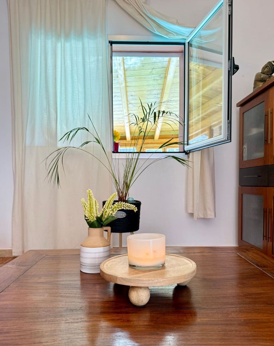 4 soveværelse Villa til salg i Santa Maria de Guia de Gran Canaria med swimmingpool garage - € 360.000 (Ref: 9208058)