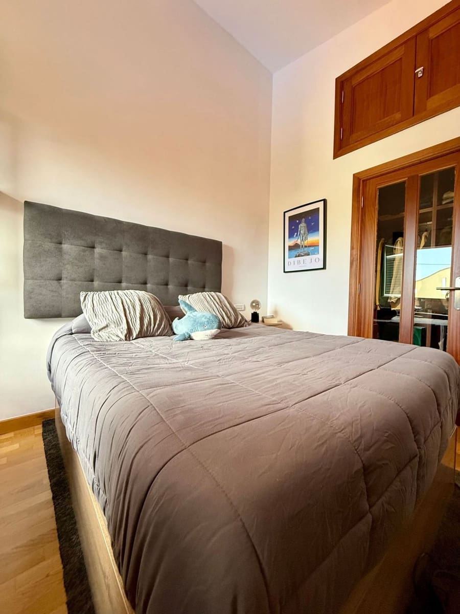 4 soveværelse Villa til salg i Santa Maria de Guia de Gran Canaria med swimmingpool garage - € 360.000 (Ref: 9208058)