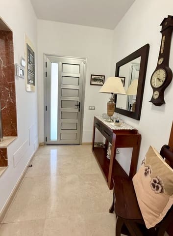 4 chambre Villa/Maison à vendre à Santa María de Guía de Gran Canaria avec piscine garage - 360 000 € (Ref: 9208058)