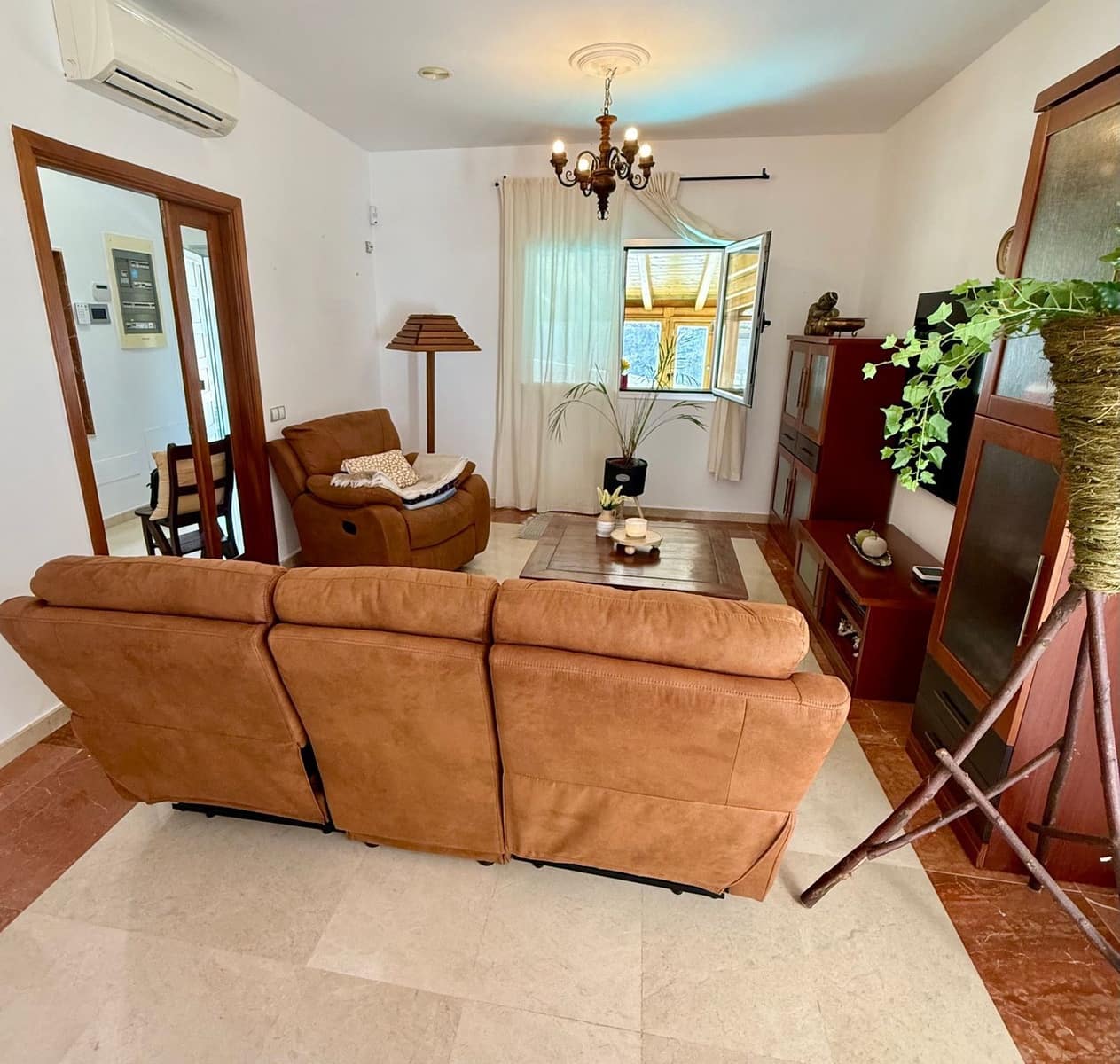 4 soveværelse Villa til salg i Santa Maria de Guia de Gran Canaria med swimmingpool garage - € 360.000 (Ref: 9208058)