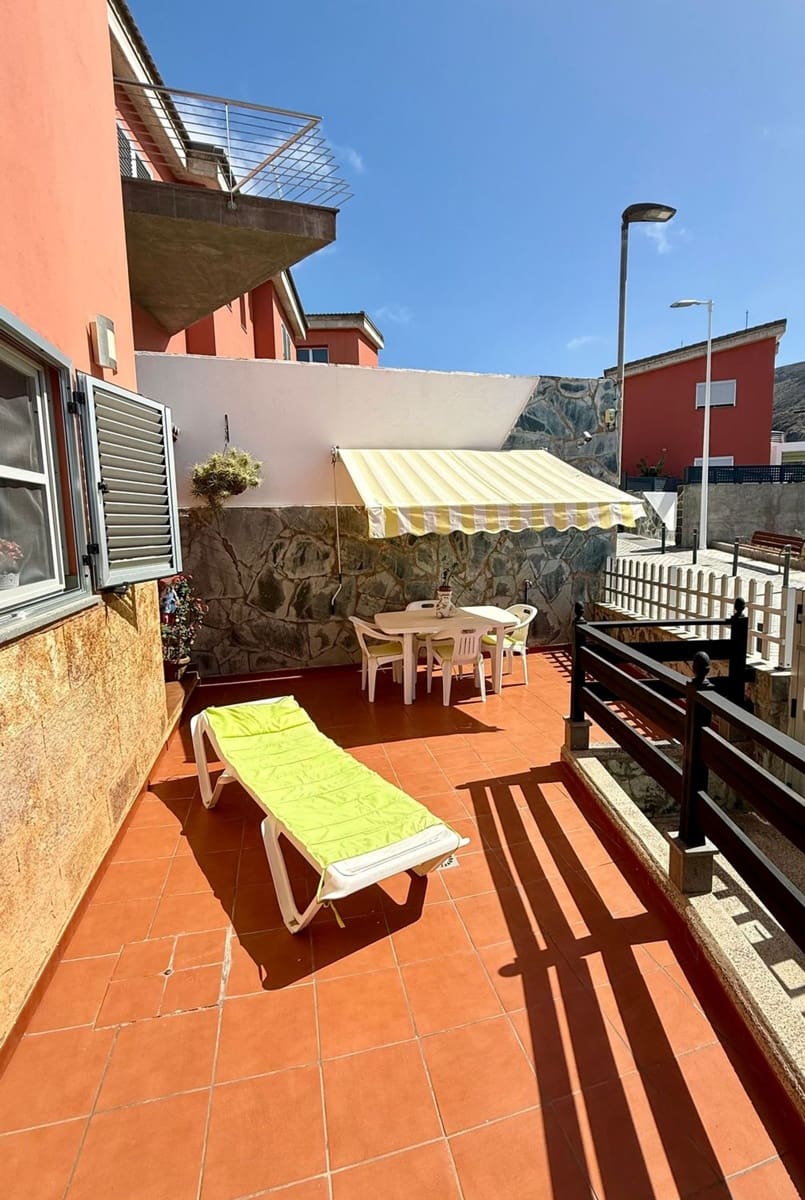 4 soveværelse Villa til salg i Santa Maria de Guia de Gran Canaria med swimmingpool garage - € 360.000 (Ref: 9208058)