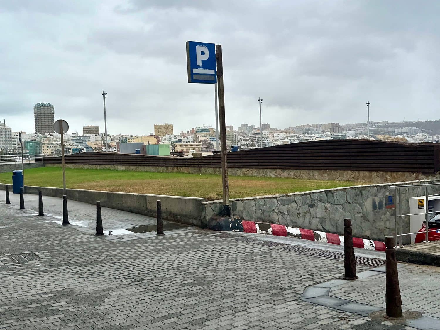 1 soveværelse Lejlighed til salg i Las Palmas de Gran Canaria med garage - € 248.000 (Ref: 9226095)