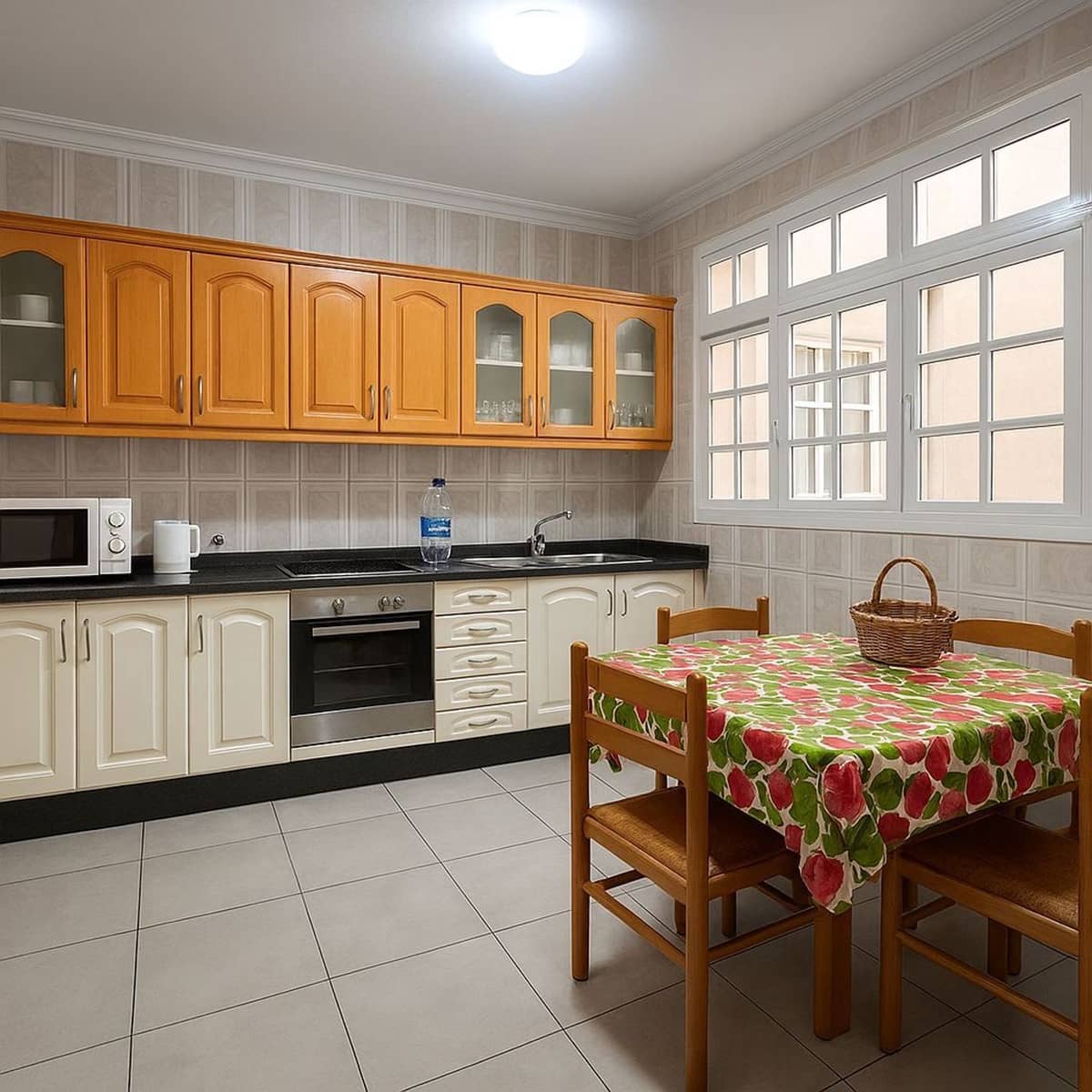 3 slaapkamer Appartement te koop in Las Palmas de Gran Canaria met garage - € 274.900 (Ref: 9228139)