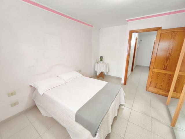 3 slaapkamer Huis te koop in Arinaga, Agüimes met garage - € 275.000 (Ref: 9232096)