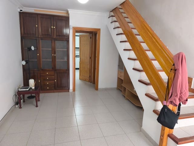 3 slaapkamer Huis te koop in Arinaga, Agüimes met garage - € 275.000 (Ref: 9232096)