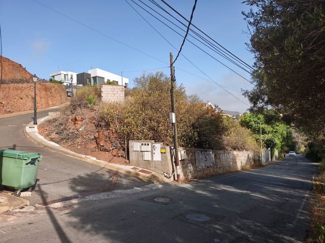 Grunde uden byggetilladelser til salg i Santa Brígida - € 125.000 (Ref: 9239509)