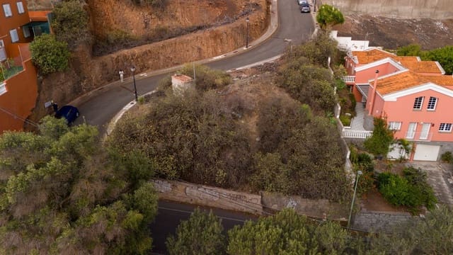 Grunde uden byggetilladelser til salg i Santa Brígida - € 125.000 (Ref: 9239509)