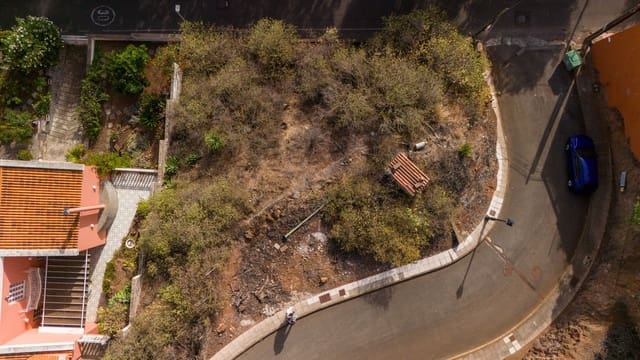 Grunde uden byggetilladelser til salg i Santa Brígida - € 125.000 (Ref: 9239509)