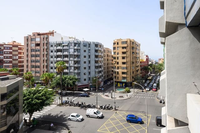 4 Zimmer Apartment zu verkaufen in Guanarteme, Las Palmas de Gran Canaria mit Garage - 490.000 € (Ref: 9242670)