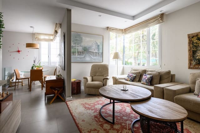 4 bedroom Townhouse for sale in Ciudad Jardín, Las Palmas de Gran Canaria with garage - € 840,000 (Ref: 9256690)