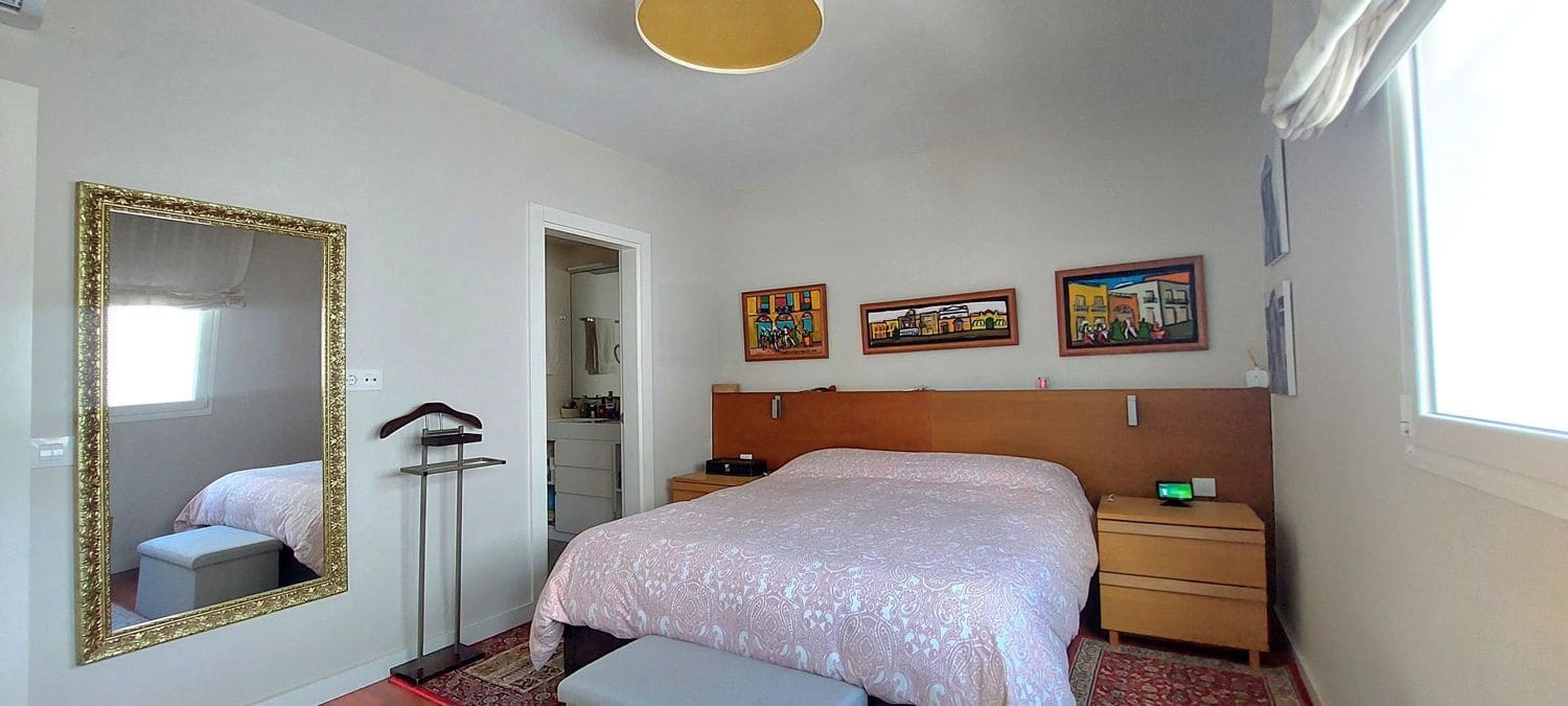 4 soveværelse Byhus til salg i Las Palmas de Gran Canaria med garage - € 840.000 (Ref: 9256690)