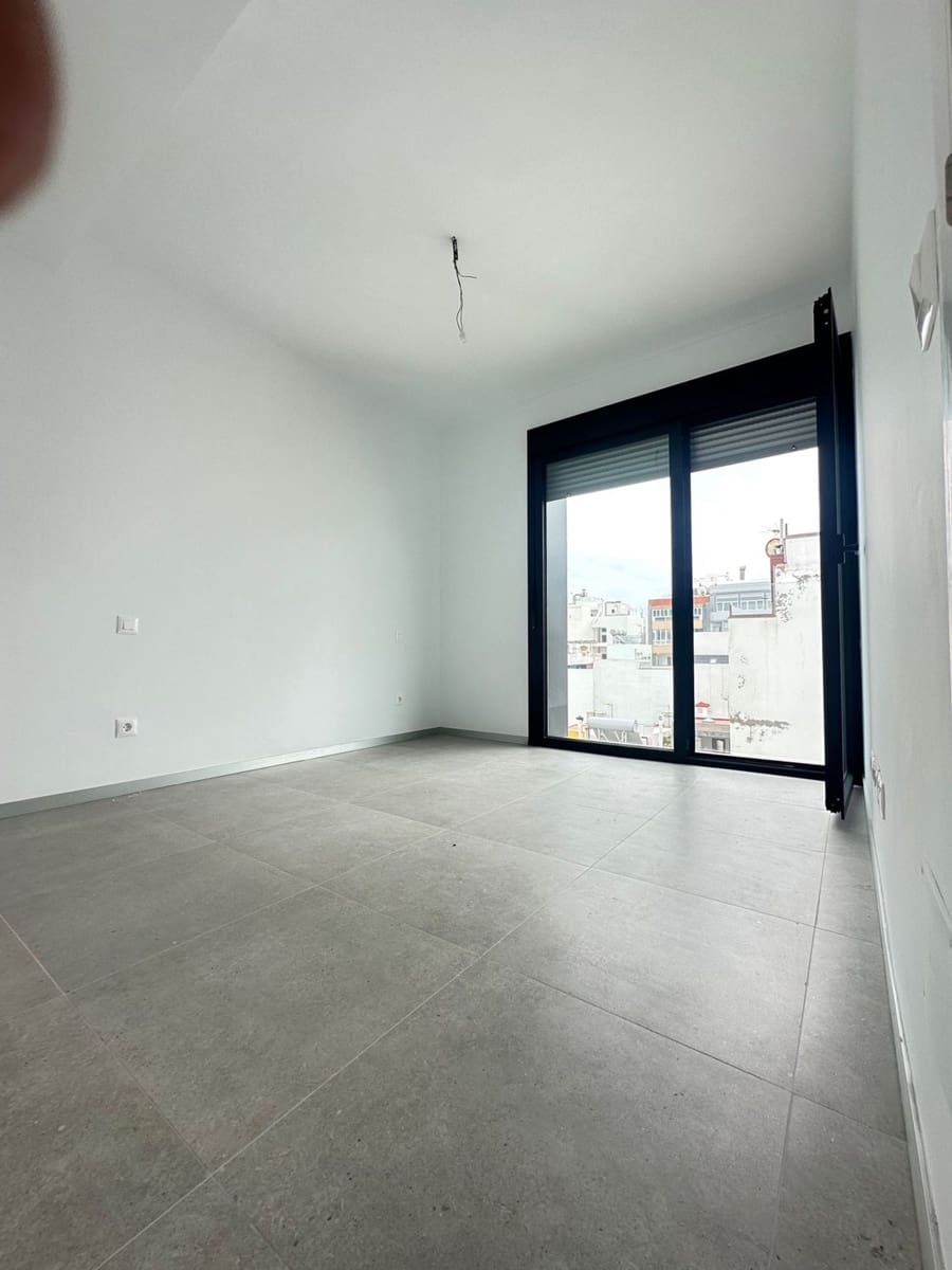 3 soverom Leilighet til salgs i Las Palmas de Gran Canaria med garasje - € 580 000 (Ref: 9265154)