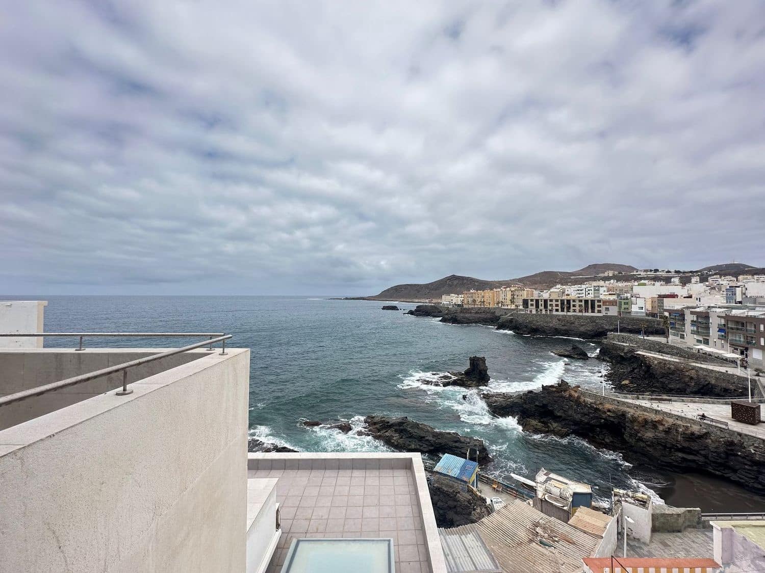 3 soverom Leilighet til salgs i Las Palmas de Gran Canaria med garasje - € 580 000 (Ref: 9265154)