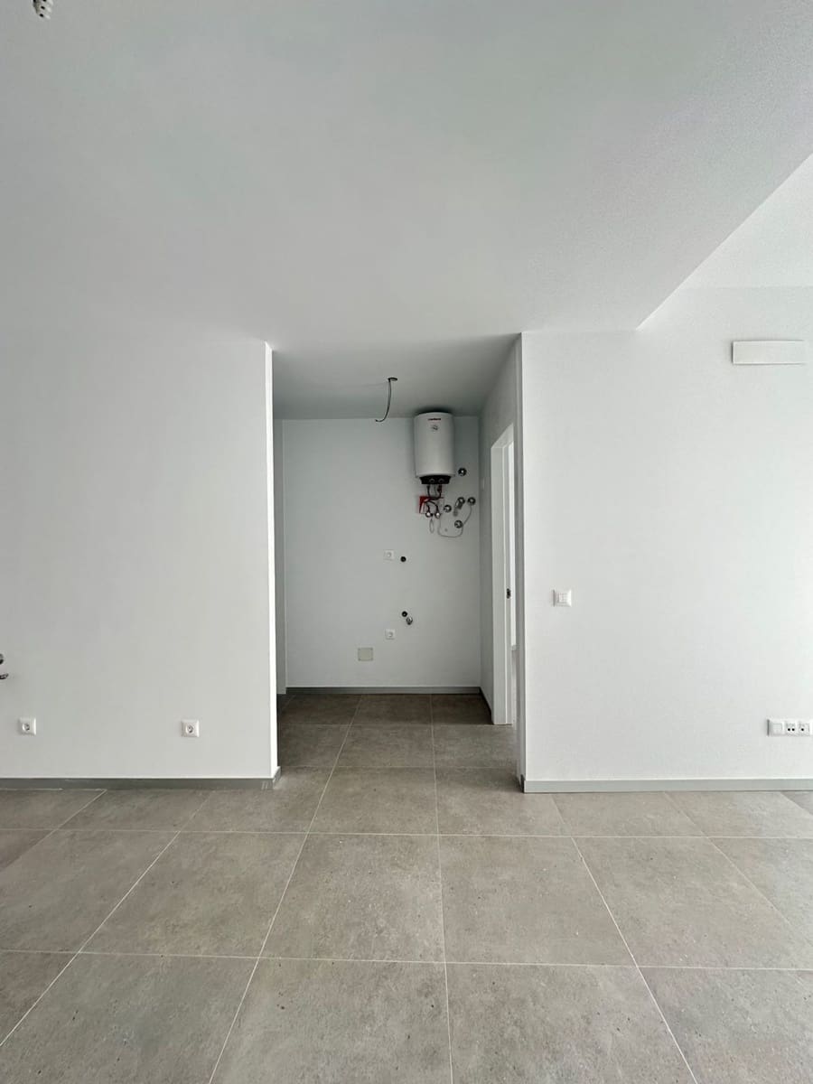 2 slaapkamer Appartement te koop in Las Palmas de Gran Canaria met garage - € 300.000 (Ref: 9265155)