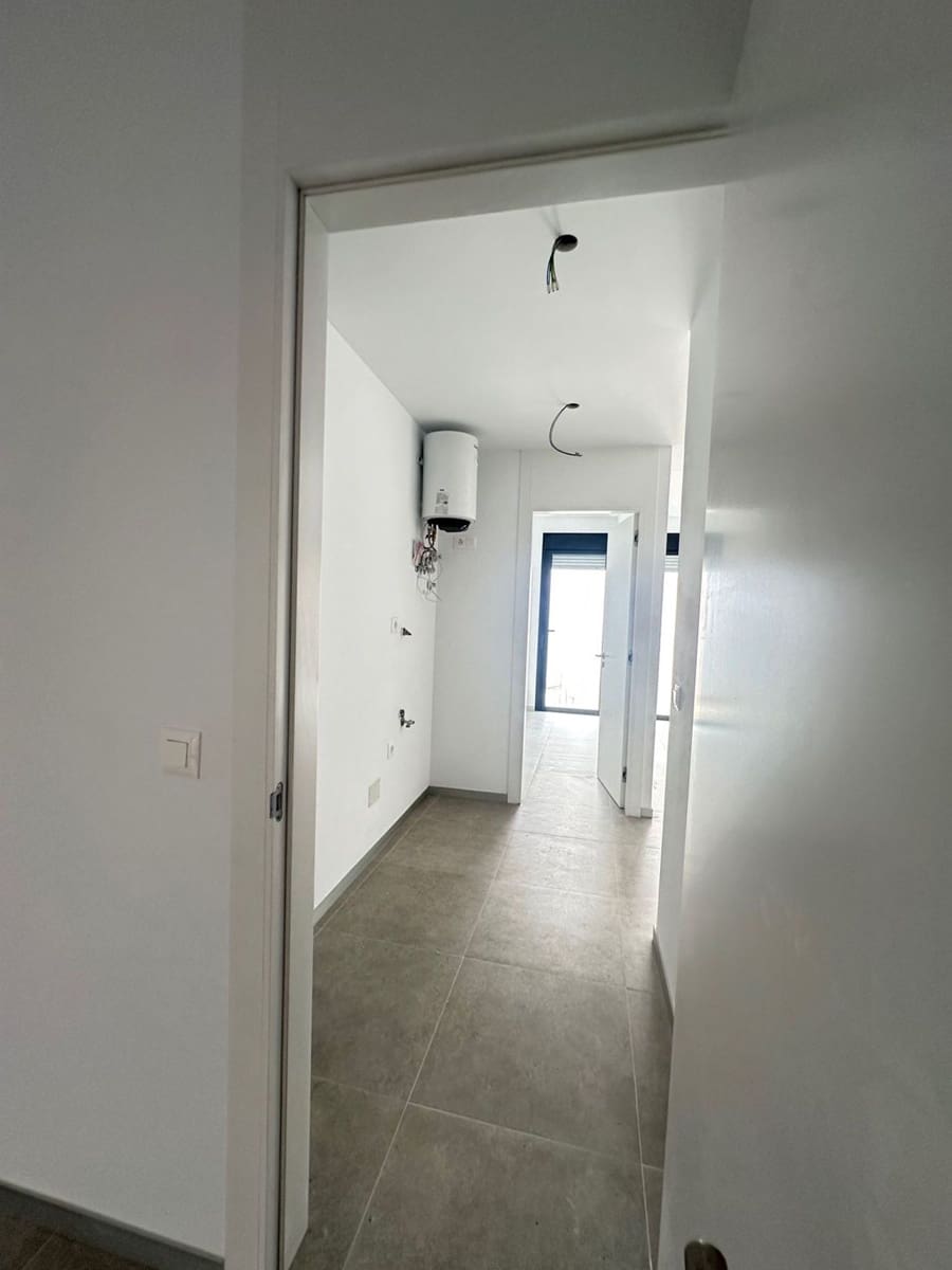 2 slaapkamer Appartement te koop in Las Palmas de Gran Canaria met garage - € 300.000 (Ref: 9265155)