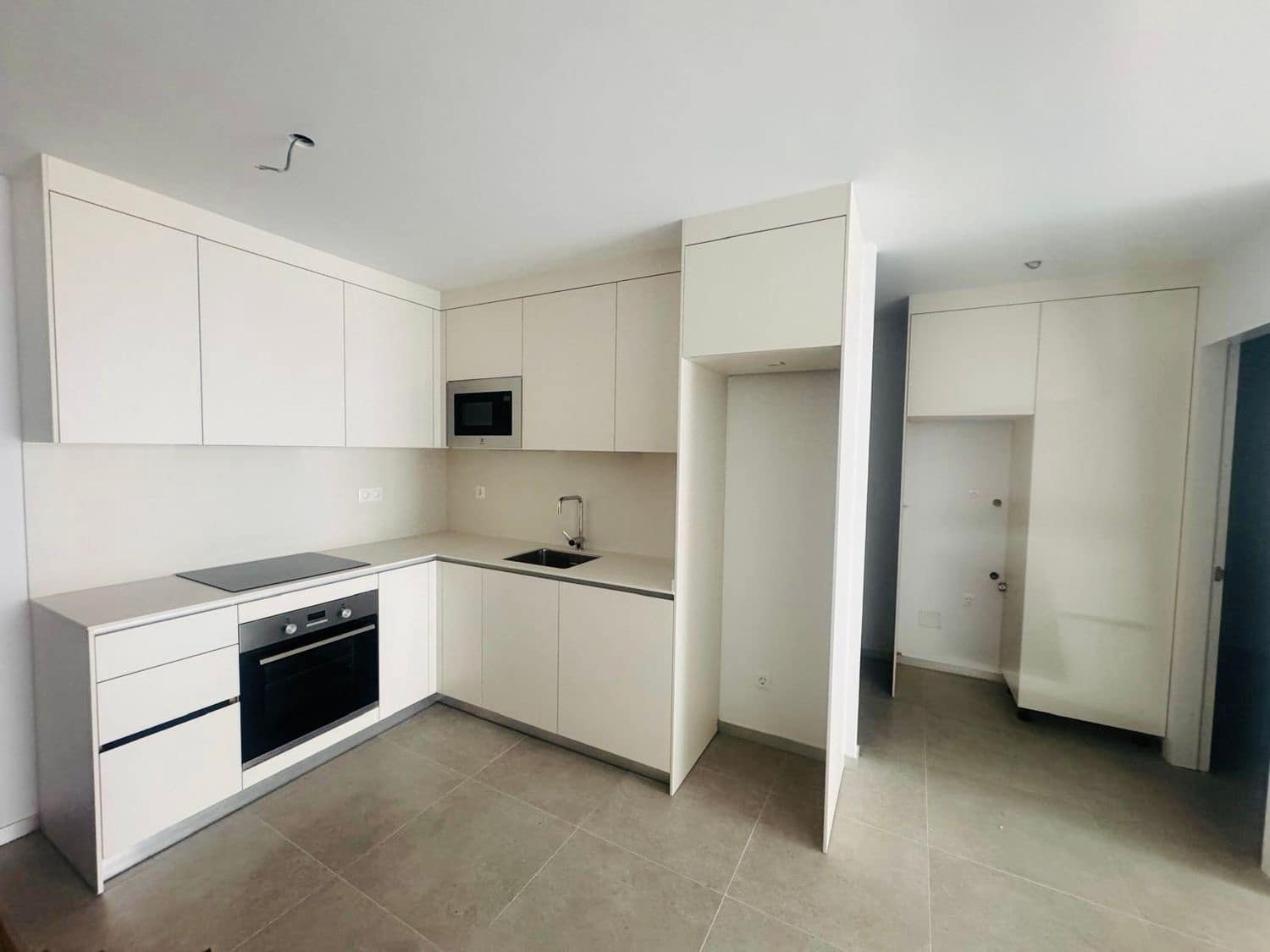 2 bedroom Apartment for sale in Las Palmas de Gran Canaria with garage - € 300,000 (Ref: 9265155)