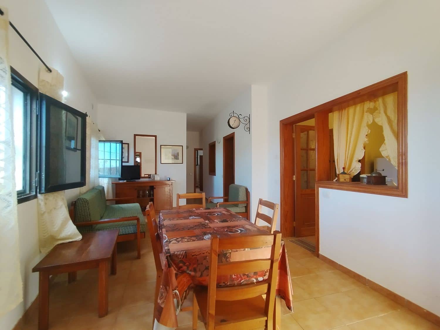 3 soveværelse Finca/Landehus til leje i Santa Maria de Guia de Gran Canaria med garage - € 990 (Ref: 9268982)