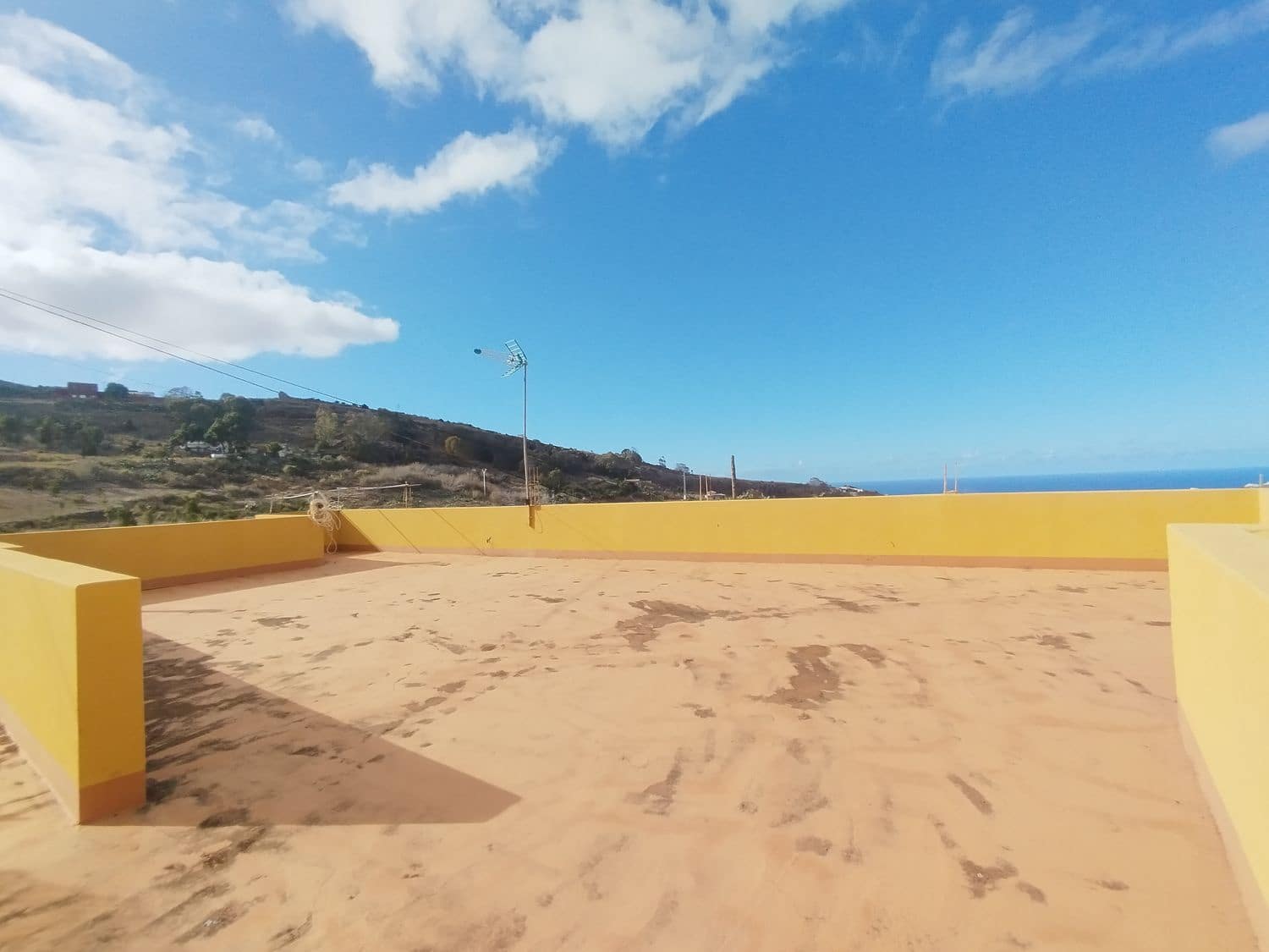 3 soveværelse Finca/Landehus til leje i Santa Maria de Guia de Gran Canaria med garage - € 990 (Ref: 9268982)