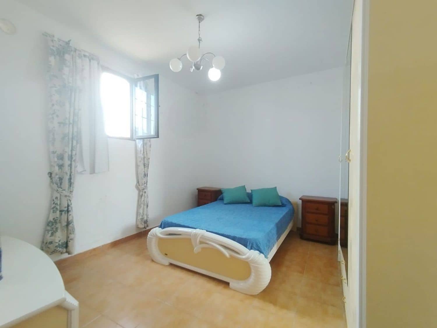 3 soveværelse Finca/Landehus til leje i Santa Maria de Guia de Gran Canaria med garage - € 990 (Ref: 9268982)