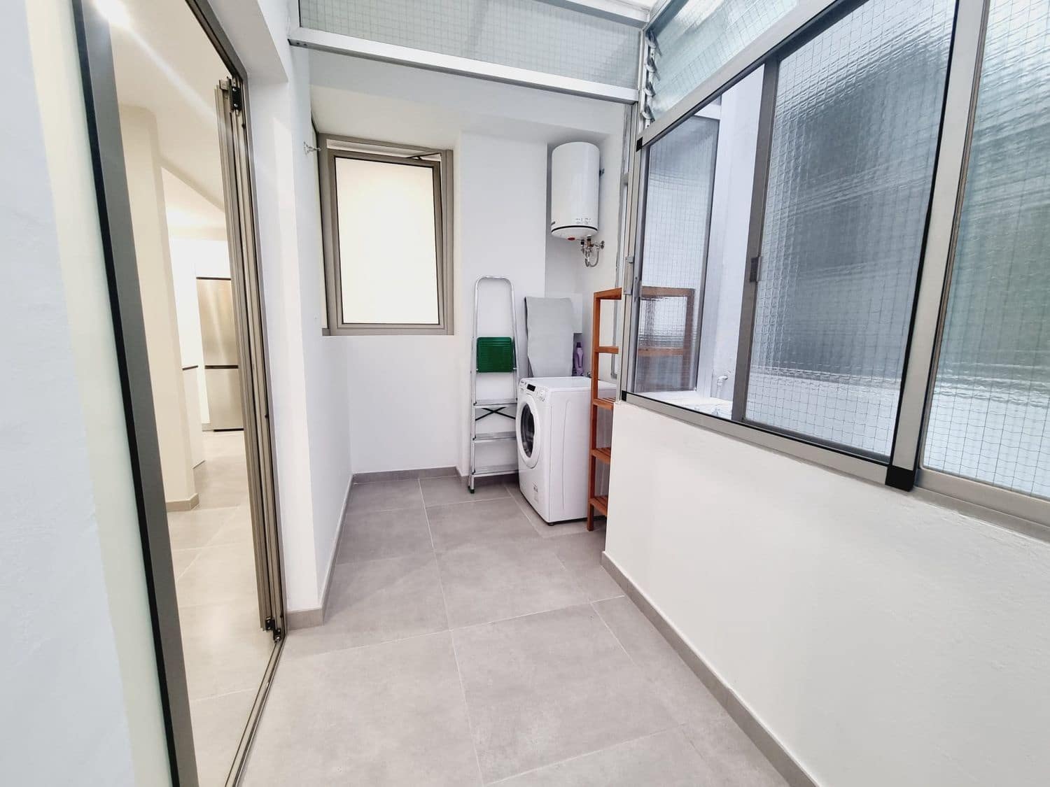 2 soveværelse Lejlighed til leje i Las Palmas de Gran Canaria med garage - € 1.300 (Ref: 9271988)