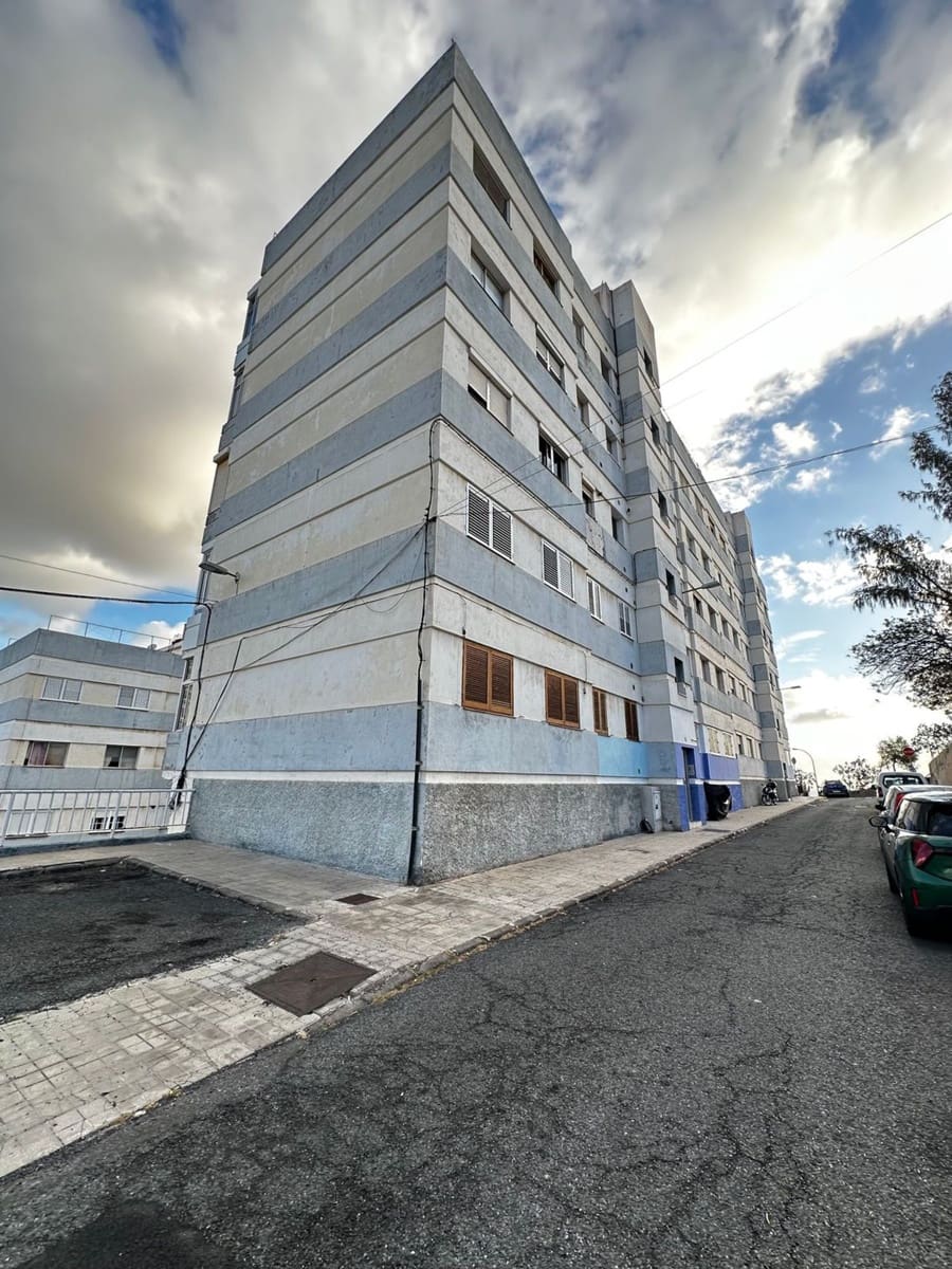 4 soveværelse Lejlighed til salg i Las Palmas de Gran Canaria med garage - € 162.000 (Ref: 9280662)