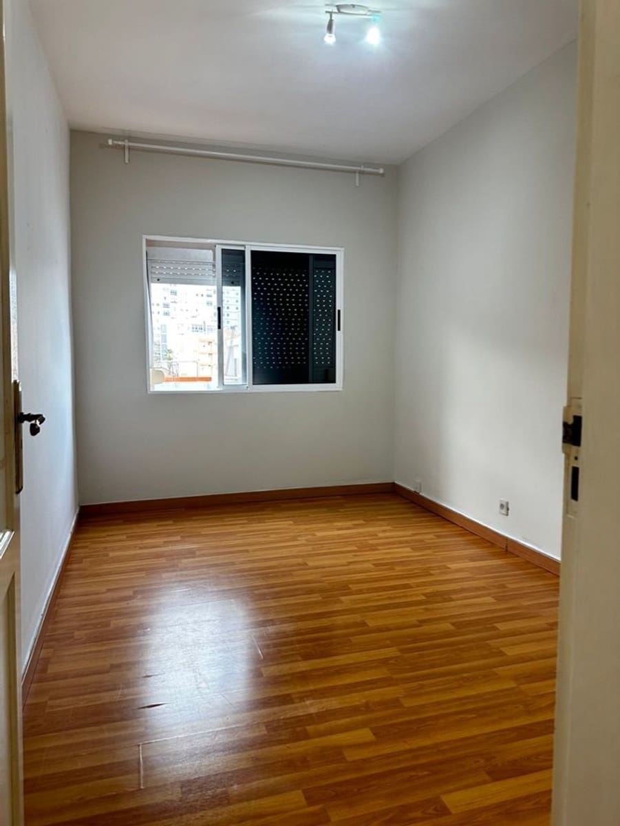 4 soveværelse Lejlighed til salg i Las Palmas de Gran Canaria med garage - € 162.000 (Ref: 9280662)