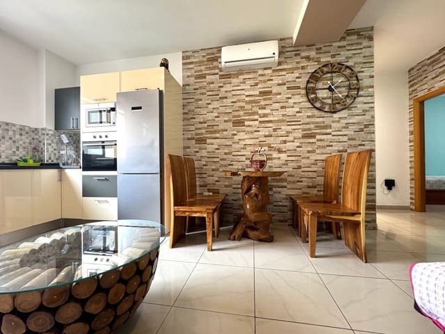 Apartamento de 3 habitaciones en Ingenio en venta con garaje - 180.000 € (Ref: 9296476)