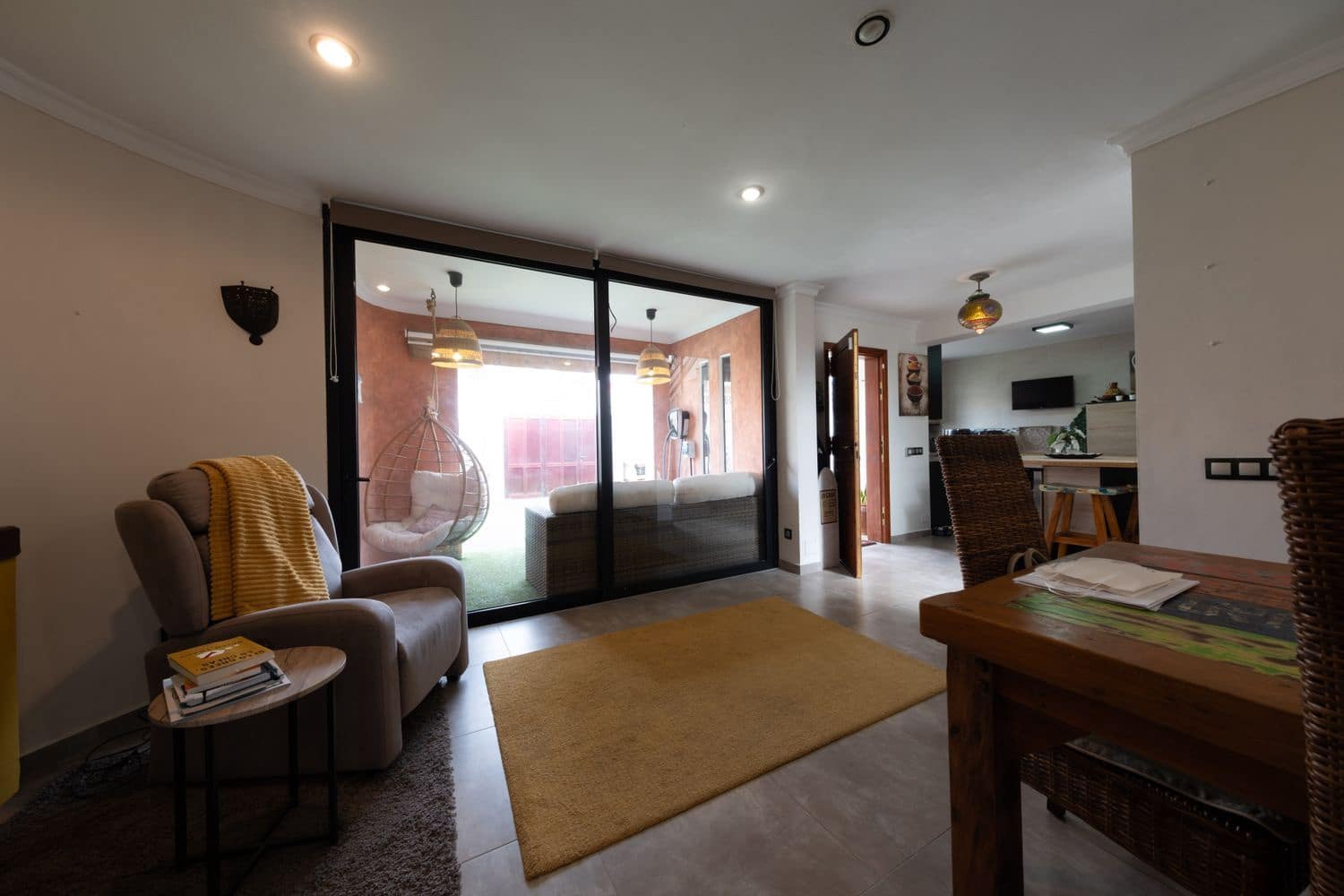 5 soverom Hus til salgs i Telde med svømmebasseng garasje - € 595 000 (Ref: 9302914)