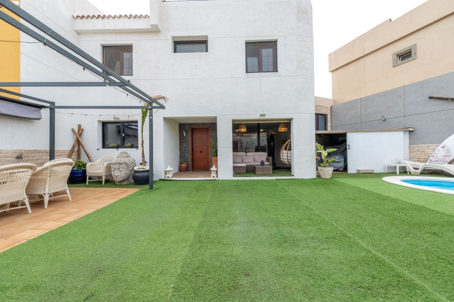 5 soverom Hus til salgs i Telde med svømmebasseng garasje - € 595 000 (Ref: 9302914)