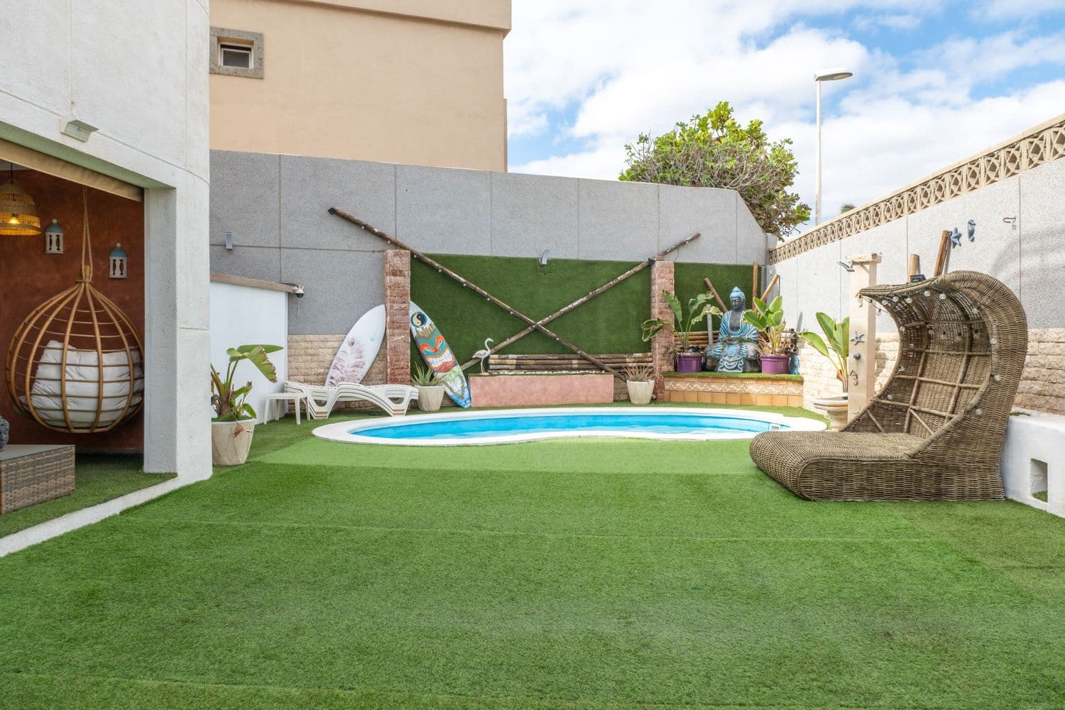 5 soverom Hus til salgs i Telde med svømmebasseng garasje - € 595 000 (Ref: 9302914)