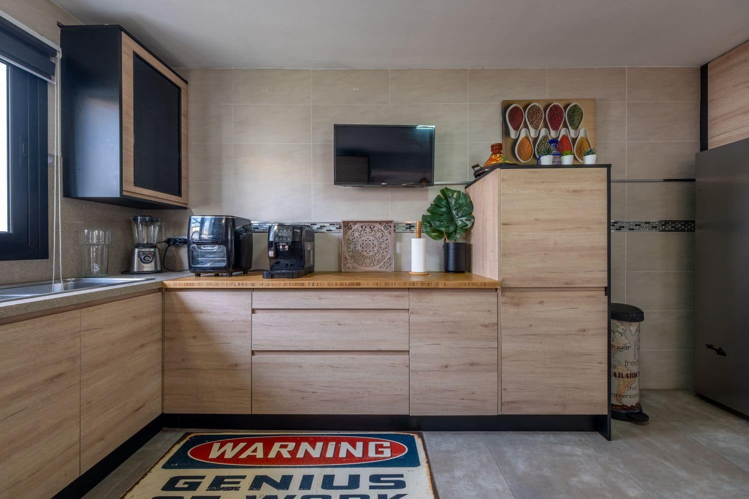 5 soverom Hus til salgs i Telde med svømmebasseng garasje - € 595 000 (Ref: 9302914)