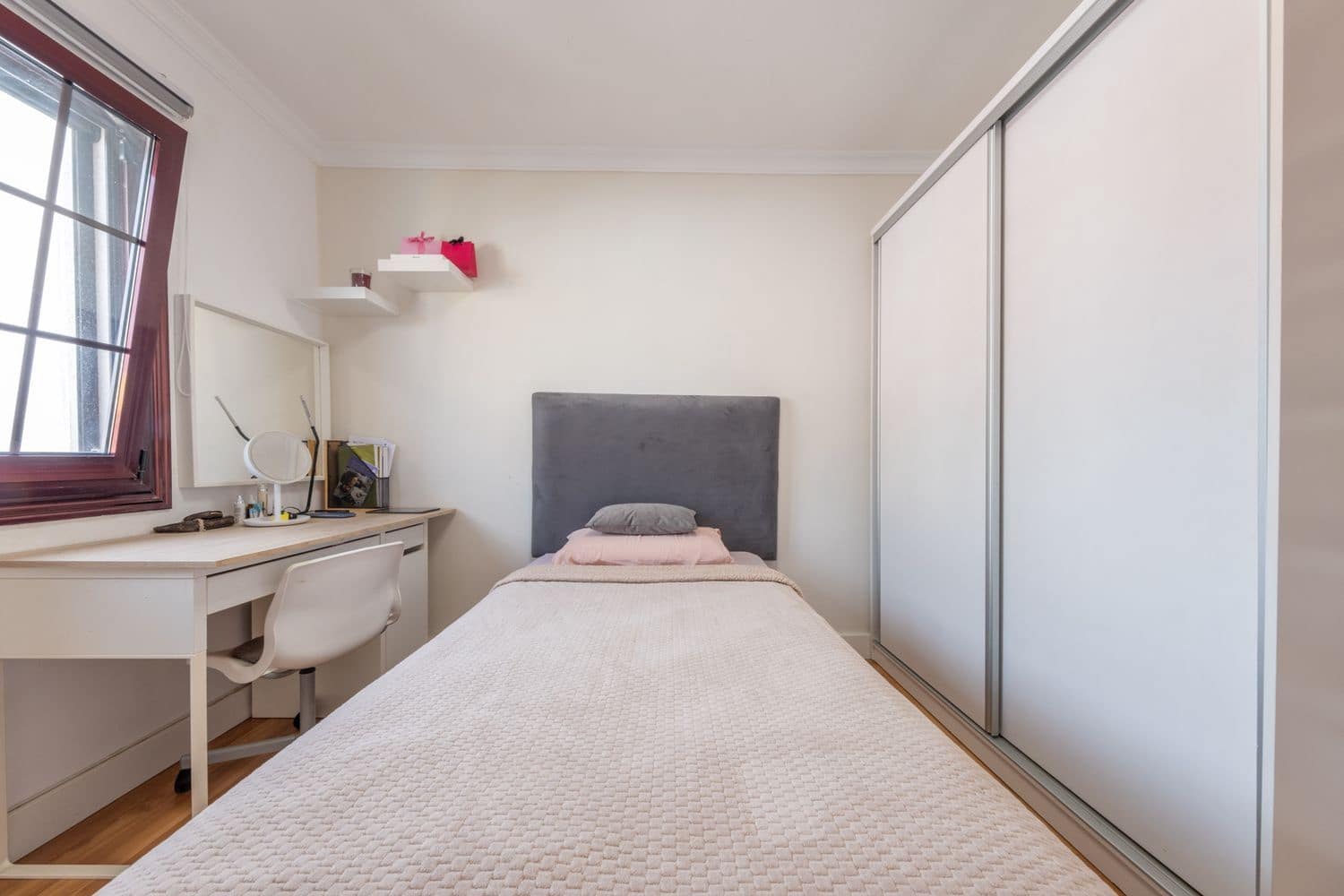 5 soverom Hus til salgs i Telde med svømmebasseng garasje - € 595 000 (Ref: 9302914)