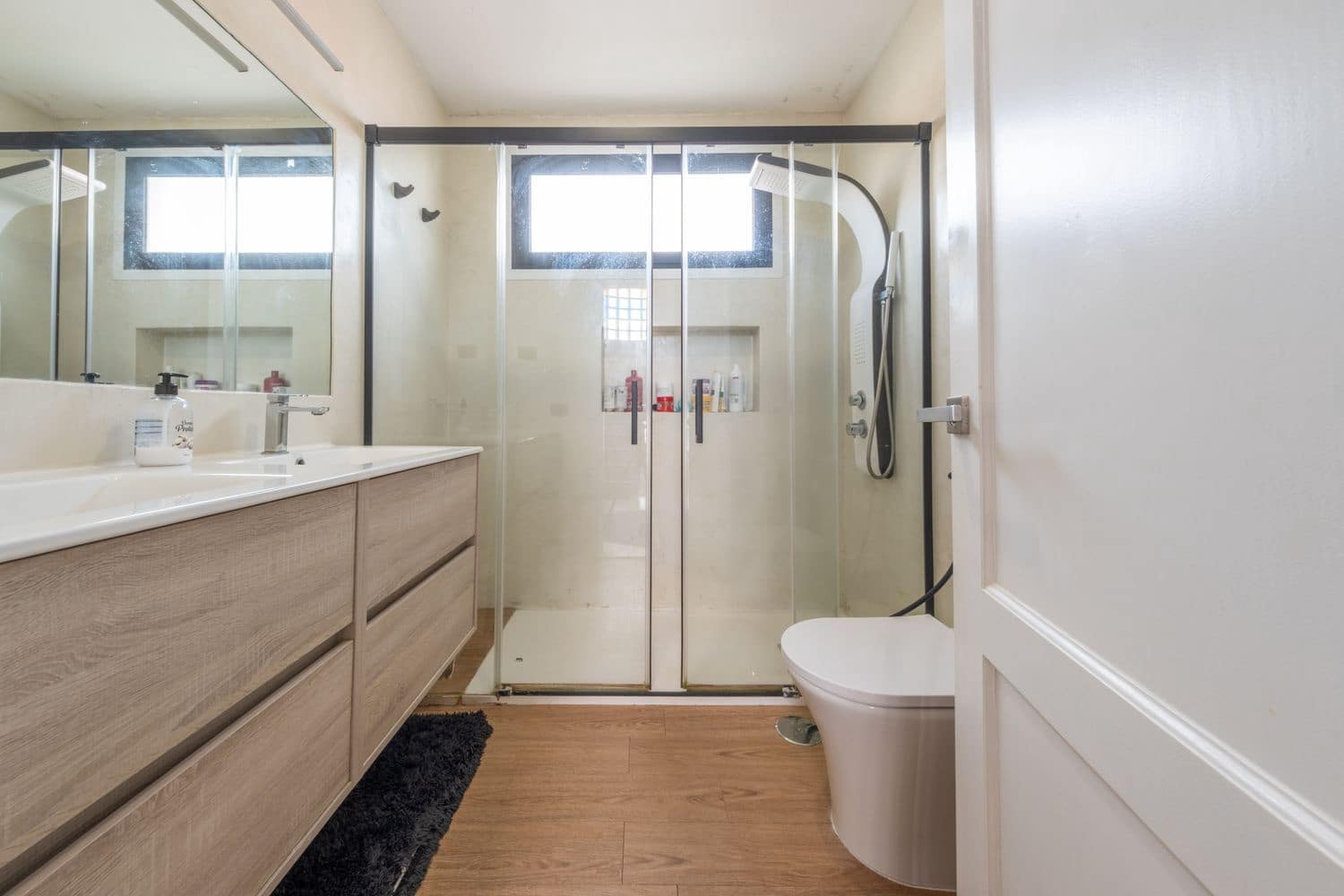 5 soverom Hus til salgs i Telde med svømmebasseng garasje - € 595 000 (Ref: 9302914)