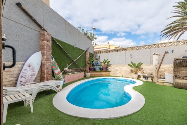 5 slaapkamer Huis te koop in Telde met zwembad garage - € 595.000 (Ref: 9302914)