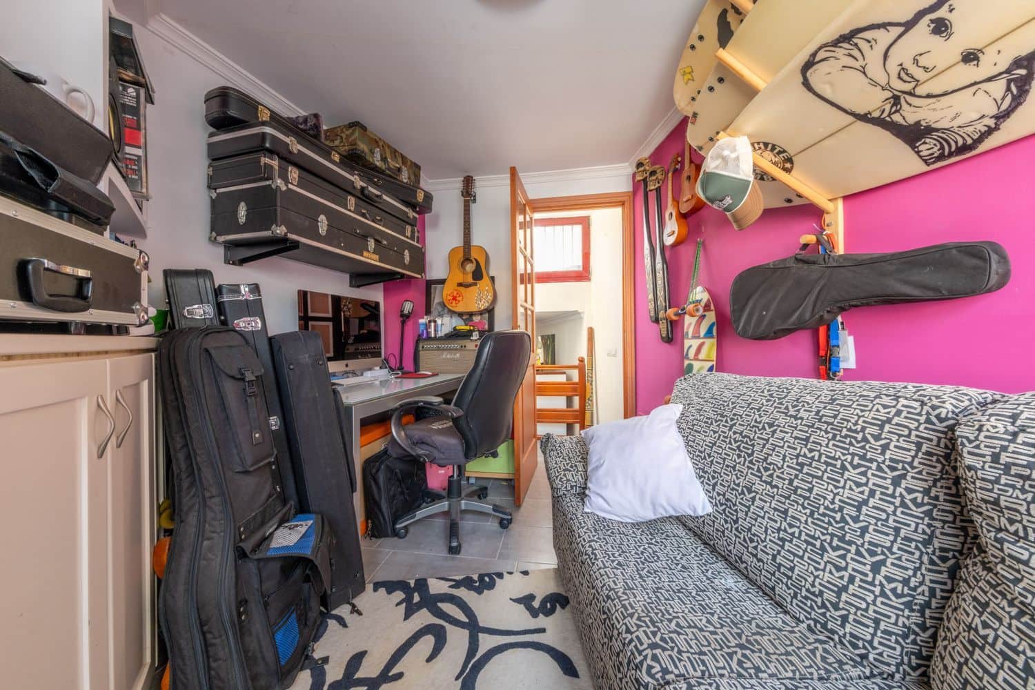 5 soverom Hus til salgs i Telde med svømmebasseng garasje - € 595 000 (Ref: 9302914)