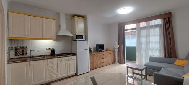 Appartement de 1 chambre à louer à Santa Catalina - Canteras, Las Palmas de Gran Canaria avec piscine garage - 900 € (Ref: 9308200)