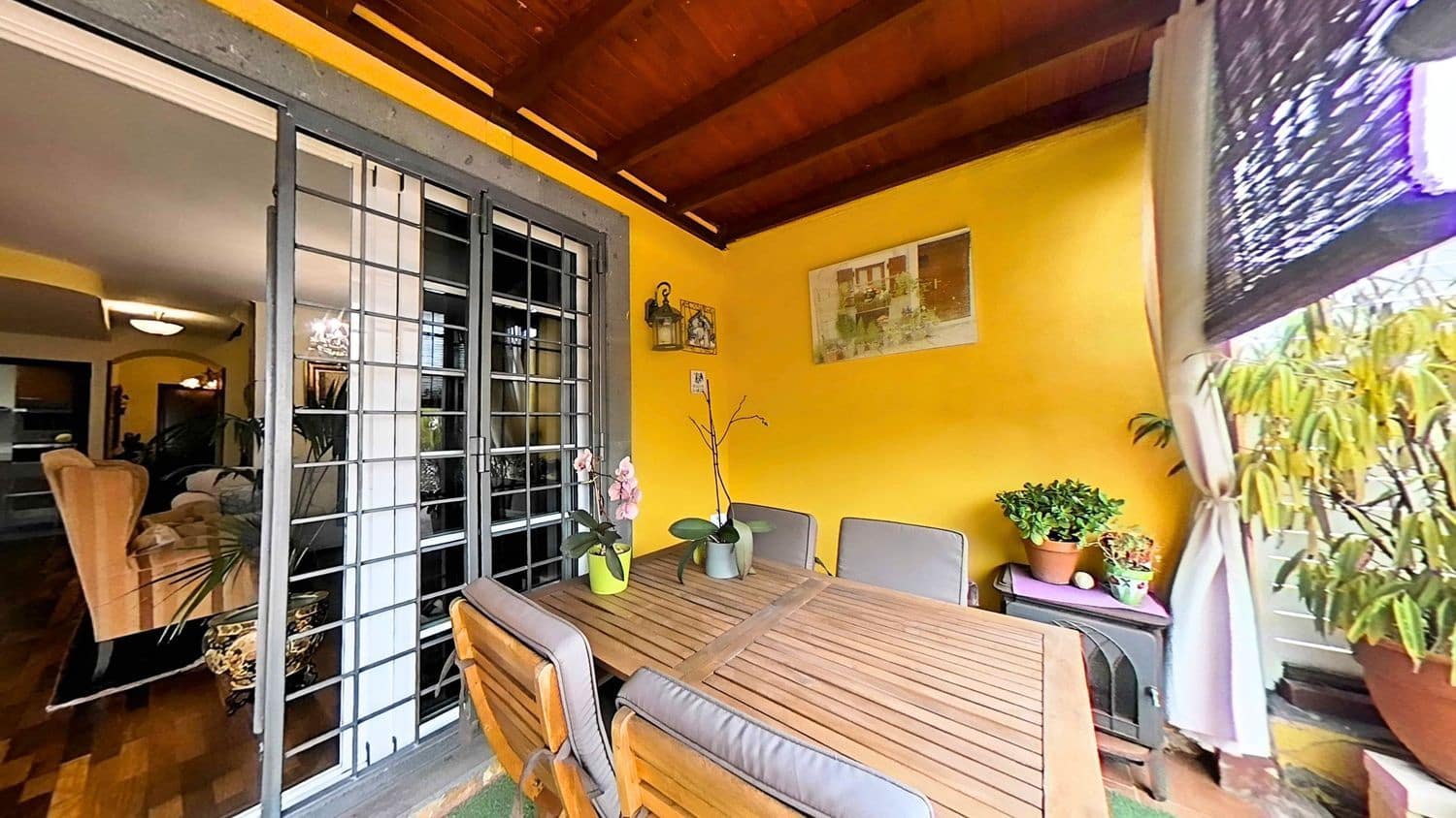 3 slaapkamer Huis te koop in Las Palmas de Gran Canaria met garage - € 420.000 (Ref: 9312192)