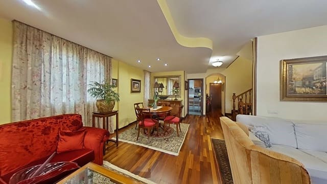 3 bedroom Townhouse for sale in Tafira, Las Palmas de Gran Canaria with garage - € 420,000 (Ref: 9312192)