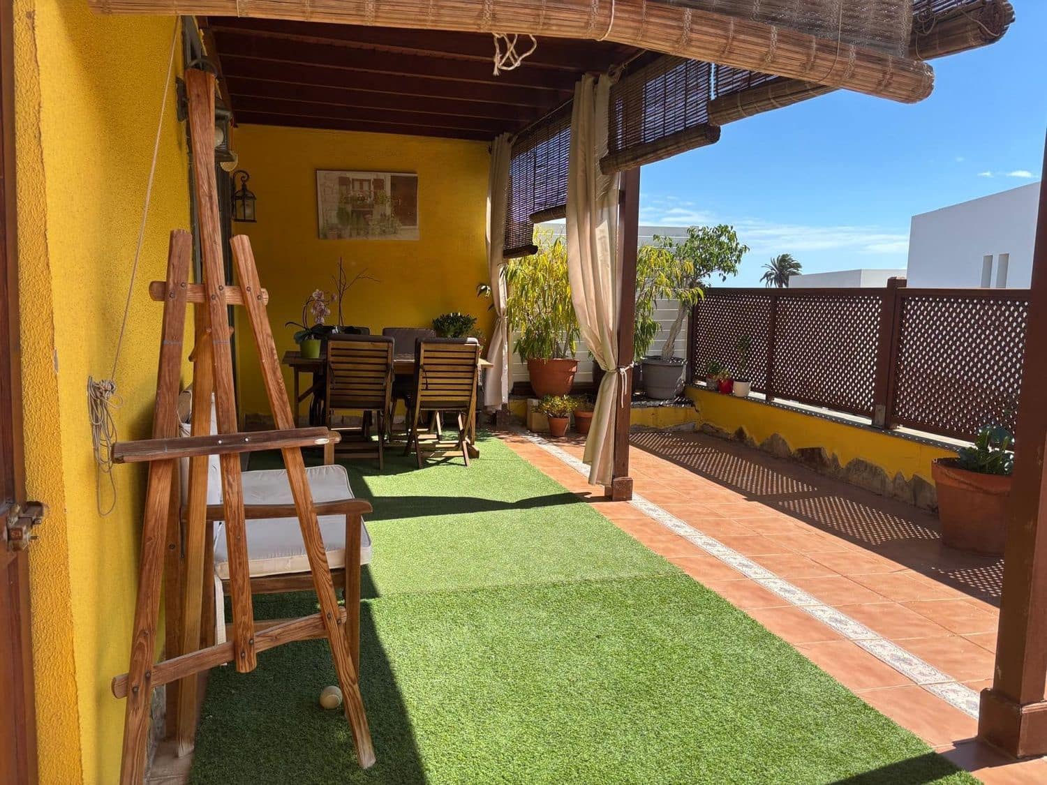 3 slaapkamer Huis te koop in Las Palmas de Gran Canaria met garage - € 420.000 (Ref: 9312192)