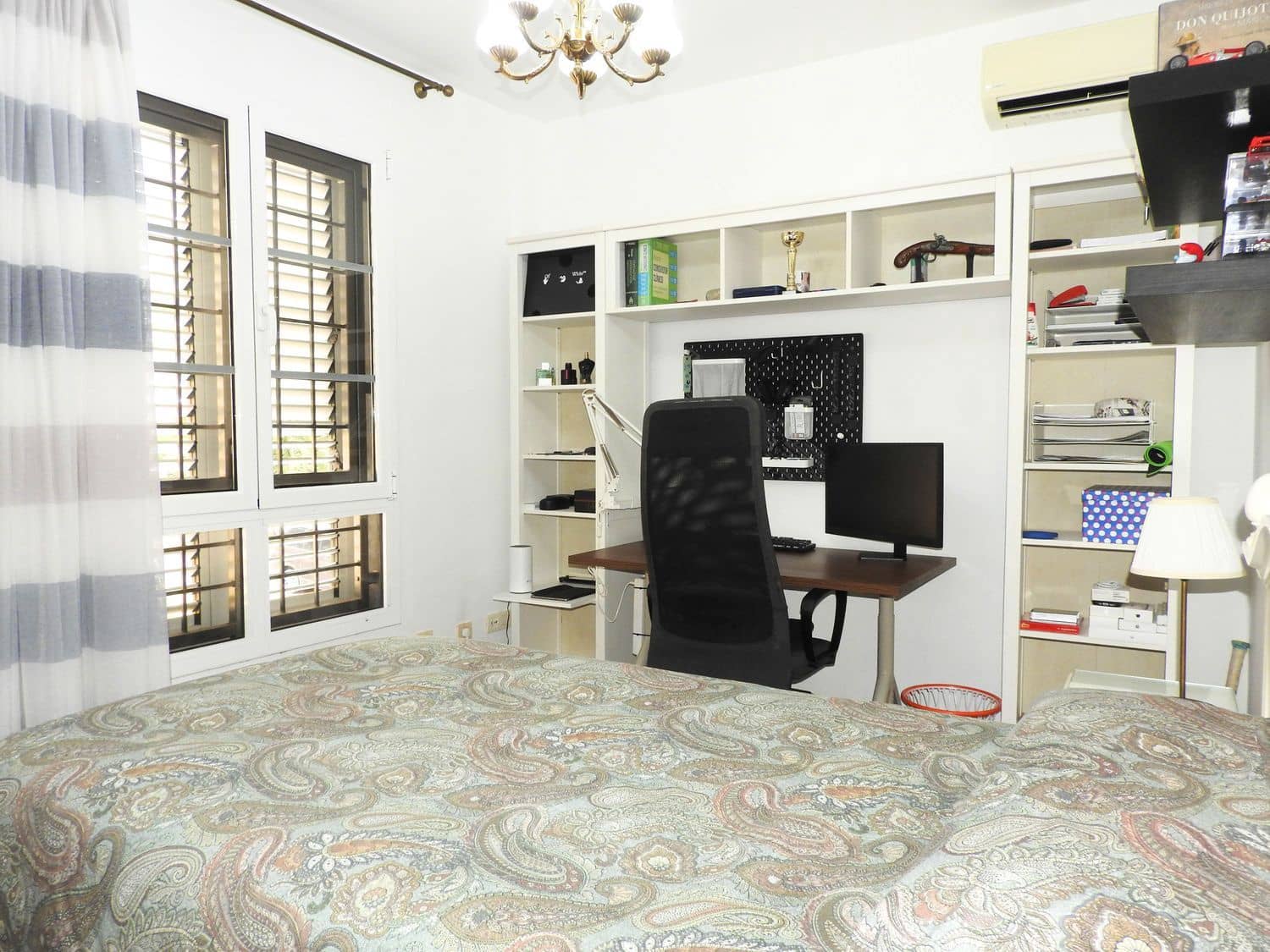 3 slaapkamer Huis te koop in Las Palmas de Gran Canaria met garage - € 420.000 (Ref: 9312192)