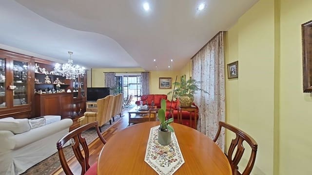 3 bedroom Townhouse for sale in Tafira, Las Palmas de Gran Canaria with garage - € 420,000 (Ref: 9312192)