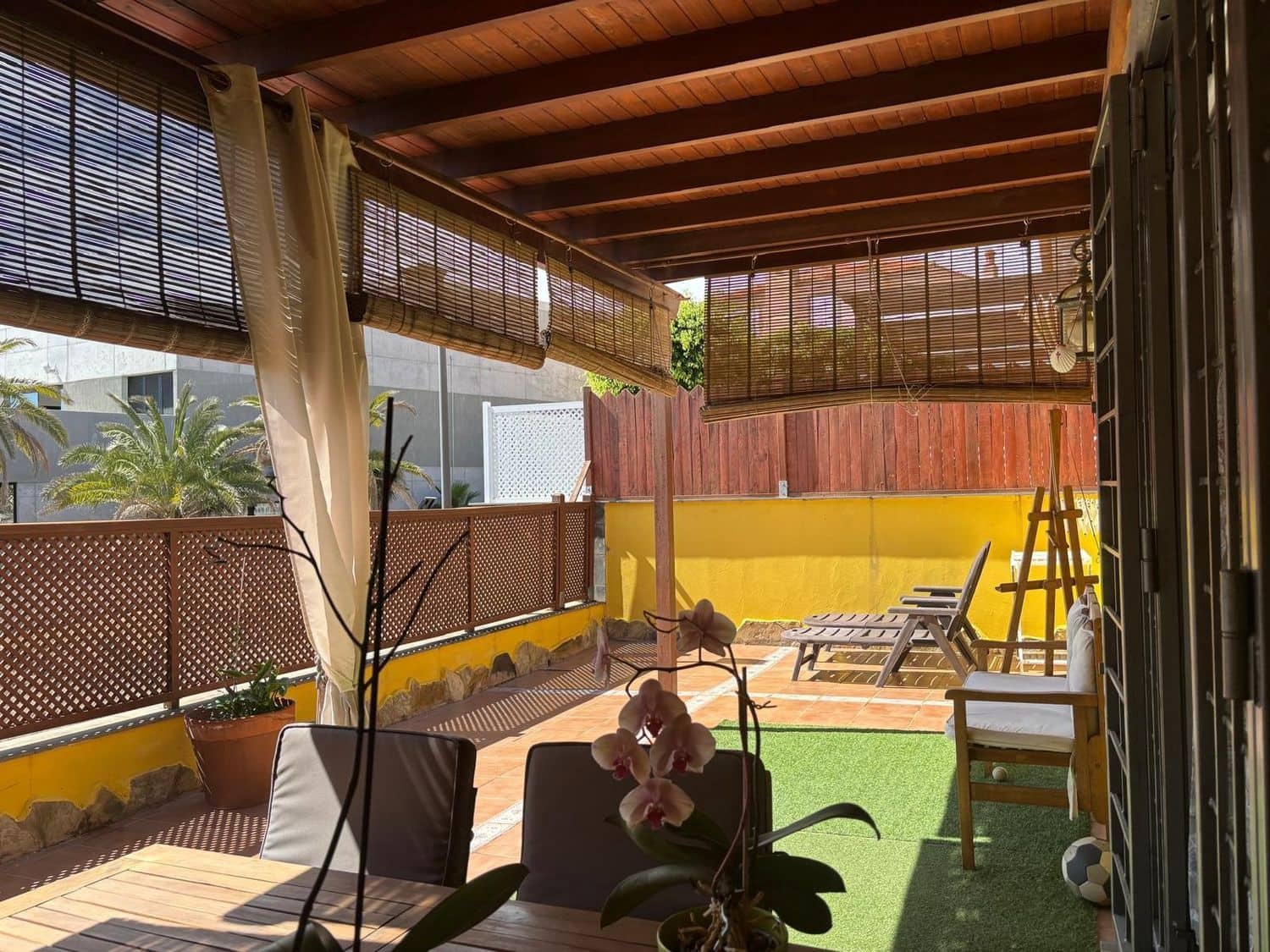 3 slaapkamer Huis te koop in Las Palmas de Gran Canaria met garage - € 420.000 (Ref: 9312192)